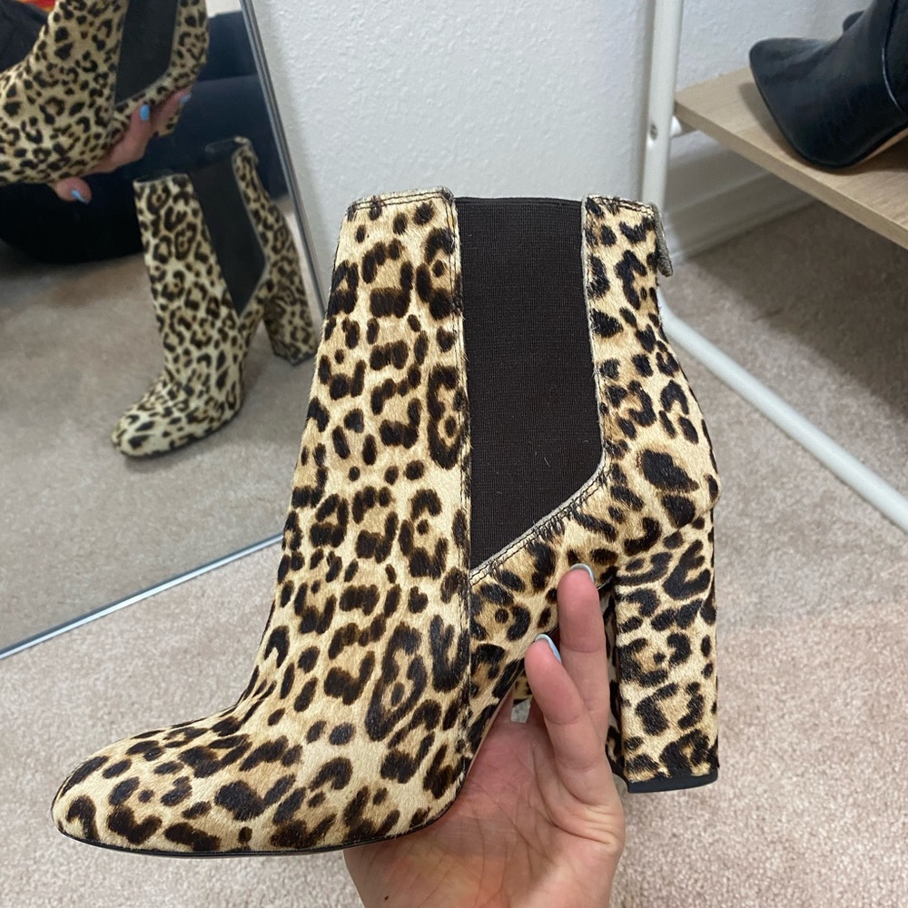 Sam Edelman Cheetah print booties